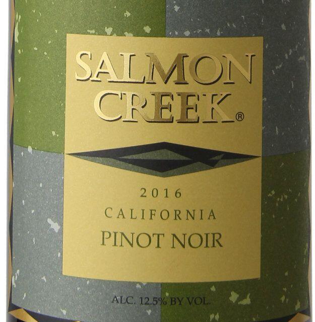 Glass Salmon Creek Pinot Grigio